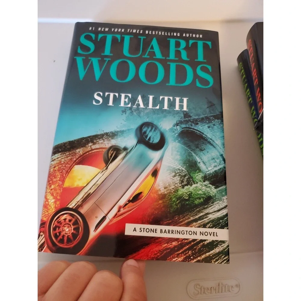 Lot 5 Stuart Woods Books Stone Barrington Stealth Contraband Choppy Water Hush
